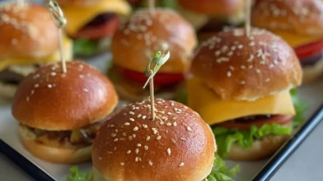 Mini Cheeseburgers