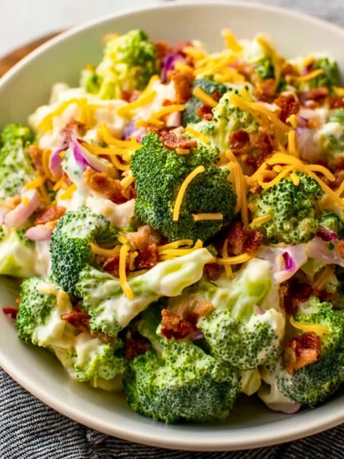 Salade De Brocoli Amish Délicieuse (1)