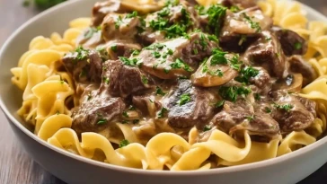 Boeuf Stroganoff Rapide à la Mijoteuse