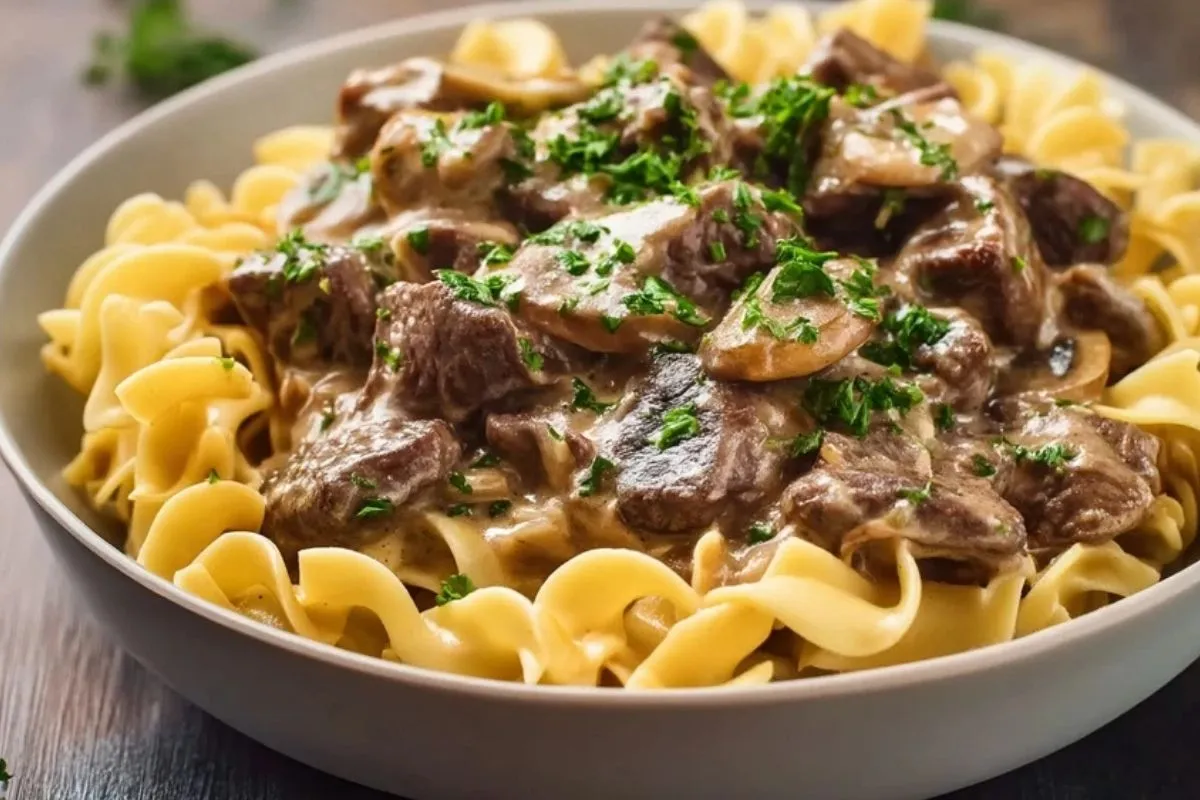 Boeuf Stroganoff Rapide à la Mijoteuse