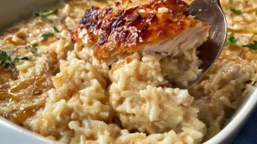 Riz Crémeux Au Poulet Cuit Au Four