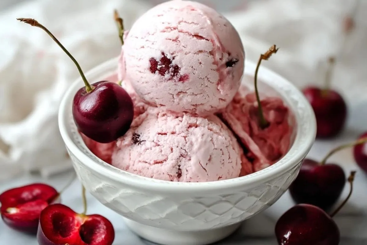 Yaourt Glacé Grec Aux Cerises Santé