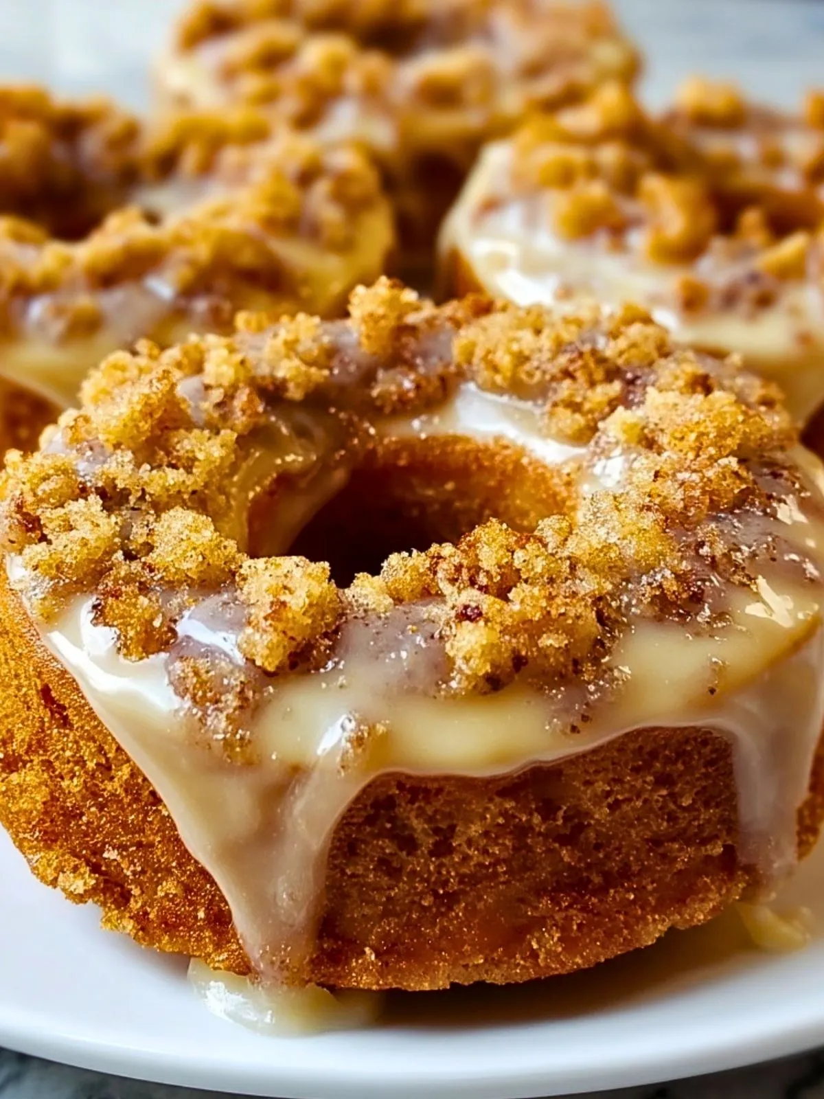 Donuts Au Café Croustillants Avec Glace Vanille (1)