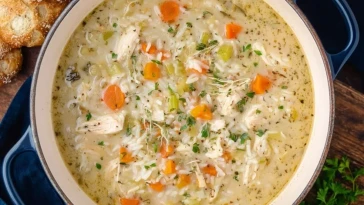 Soupe Crémeuse De Poulet Et De Riz
